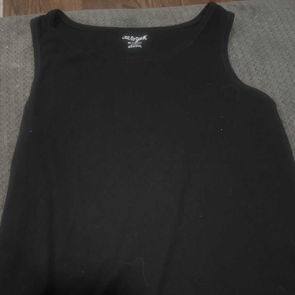 🟢10/$10 - Black Tank Top